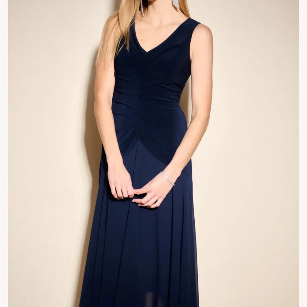 NWT Joseph Ribkoff Pleated High-Low Maxi Dress in black - Picture 2 of 5